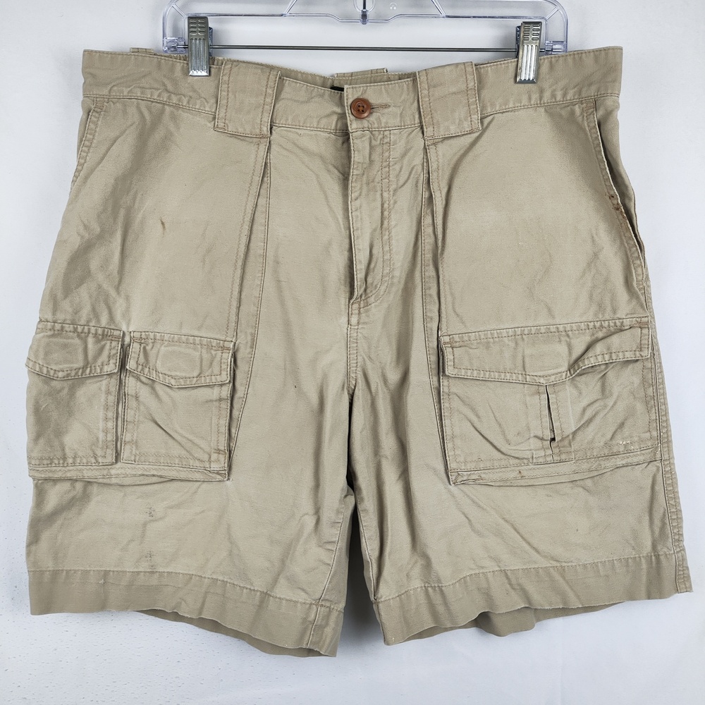 Eddie Bauer Shorts Mens 34 Beige Cargo Cotton Pleated Elastic Waist Casual